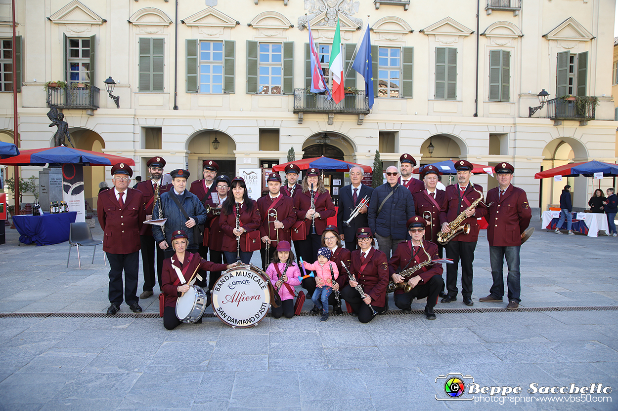 VBS_6709 - Fiera Storica di San Giuseppe 2024 - Alla Corte del Vino Barbera...la Salsiccia di Bra.jpg